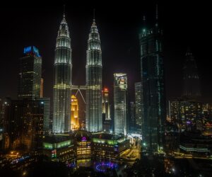Can Foreigners Work in Malaysia?